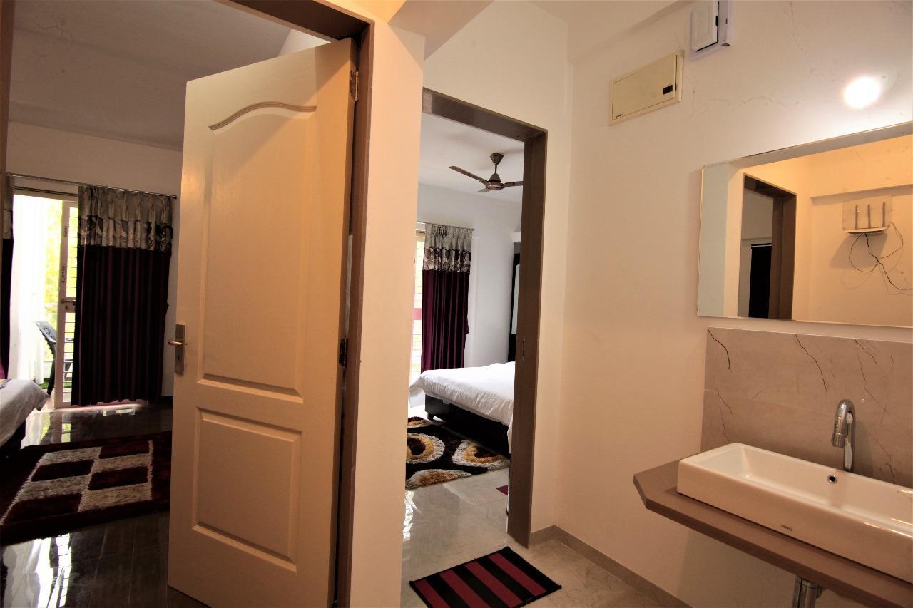 Veridical Hospitality, Baner - Pune Bed & Breakfast Exterior photo